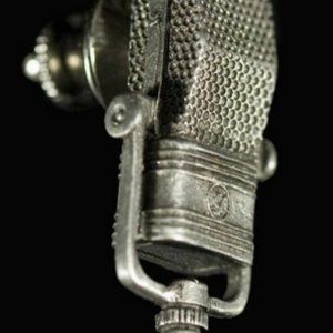 Pewter RCA 44B/BX MICROPHONE replica Lapel pin/Tie Tack